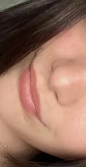 Will jemand meine Freundin Tributen, eine caption oder eine sexgeschichte schreiben? Schreibt mir gerne