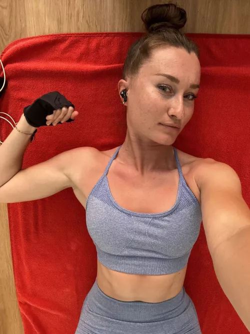 Working on that summer body 🏃‍♀️💪