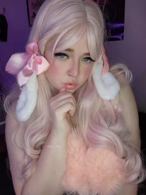 would u fuck a bimbo bunnygirl?