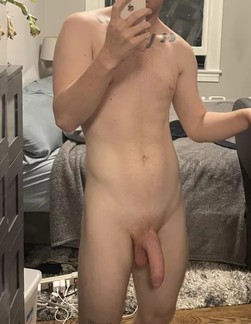 18 send me pics in underwear @bigdickteen34