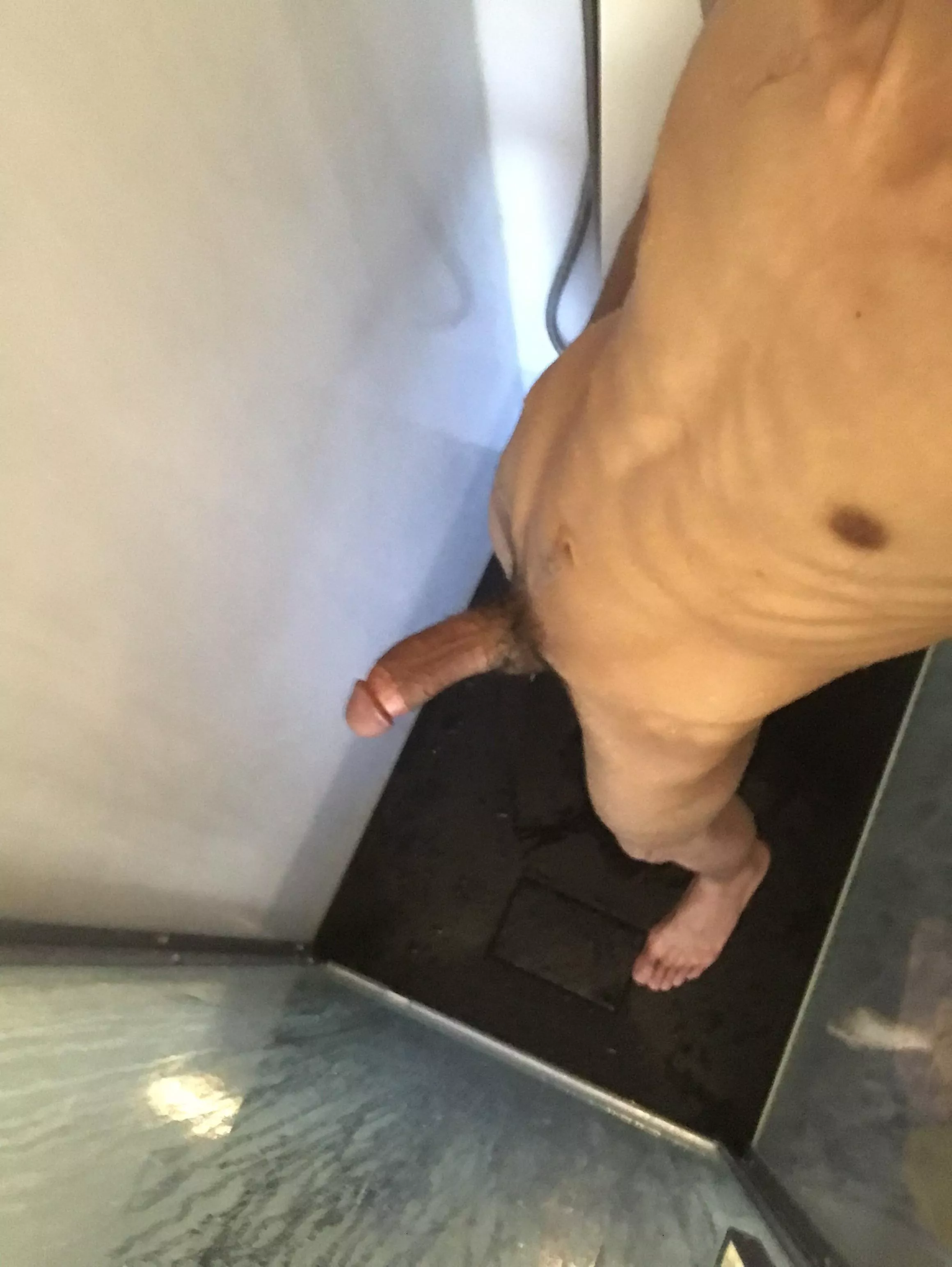 25 m Europe looking for twinks sc: henry.laerze