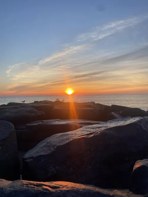 Another cold morning on the Jersey shore 🤙🏻🎶🎶