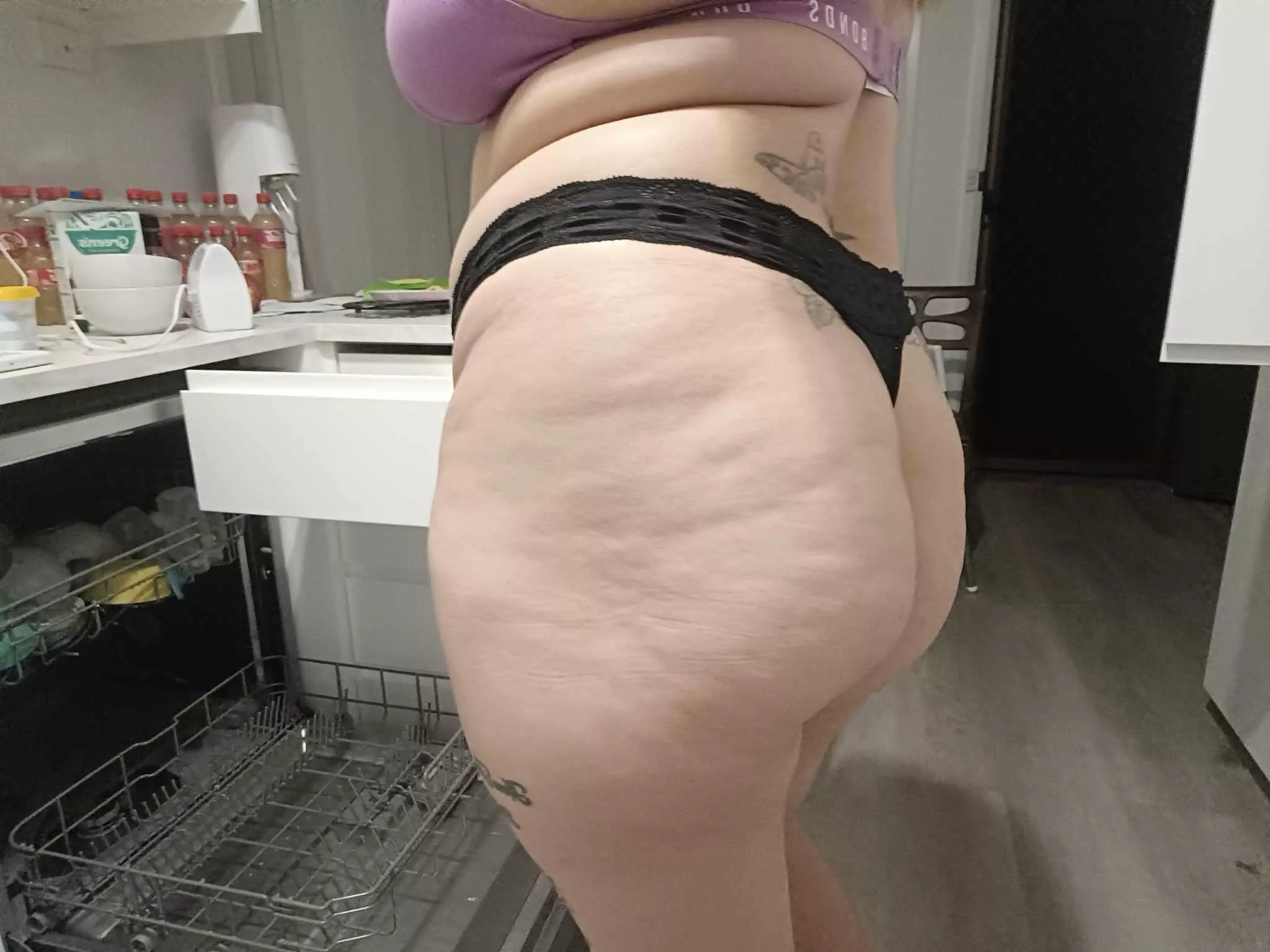 Anyone want to load the dishwasher? 