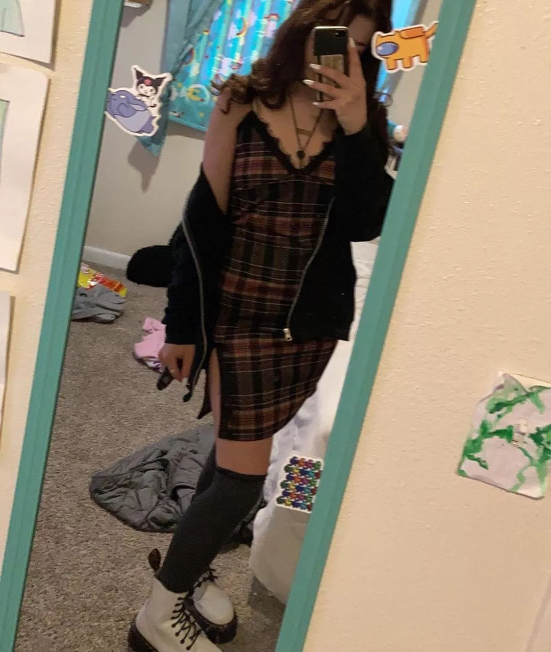 Can't even see the flattie >:3