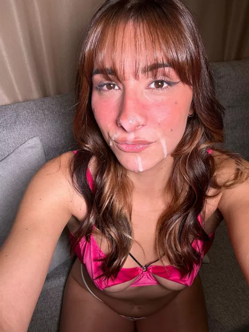 Do you like freckled girls like me?