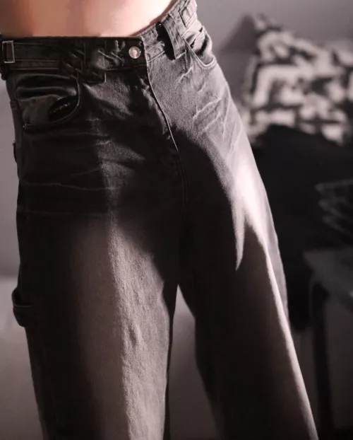 Even through the jeans I can't hide it🫣