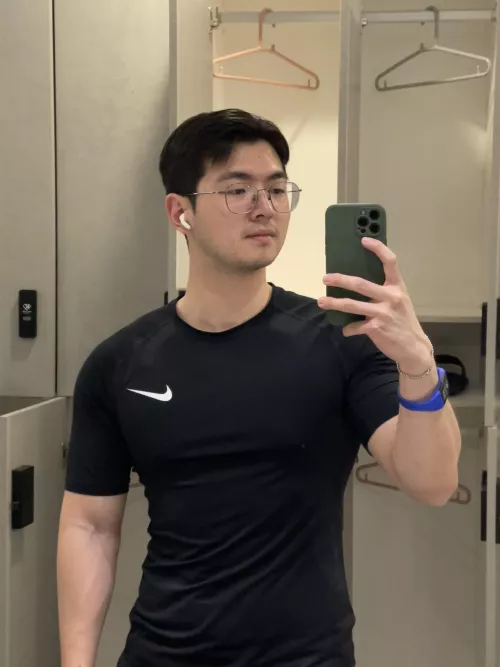 Getting some workouts in even on vacation, happy Sunday everyone