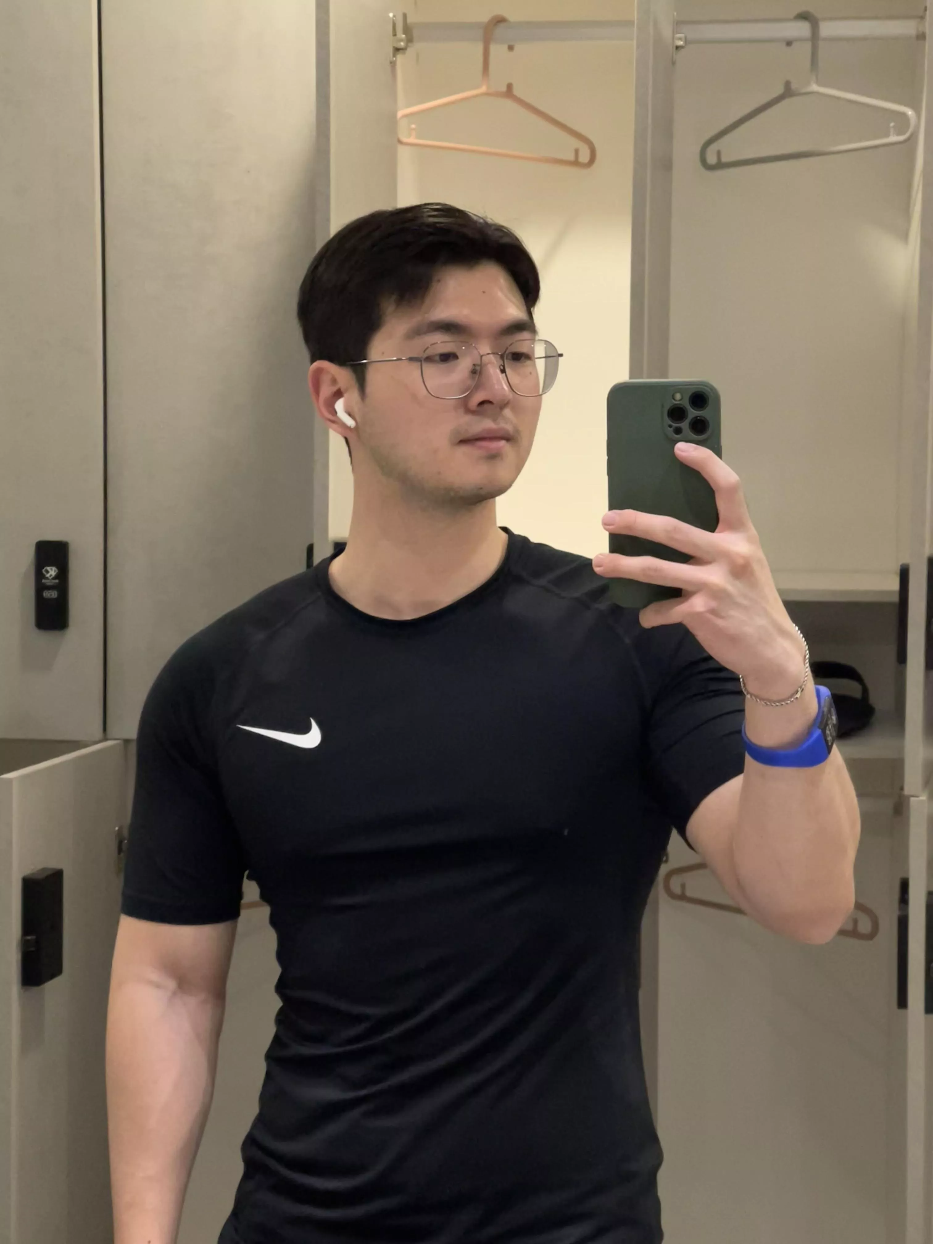 Getting some workouts in even on vacation, happy Sunday everyone