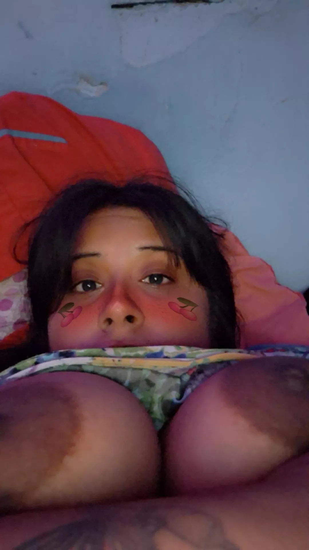 Hidden behind my tits 