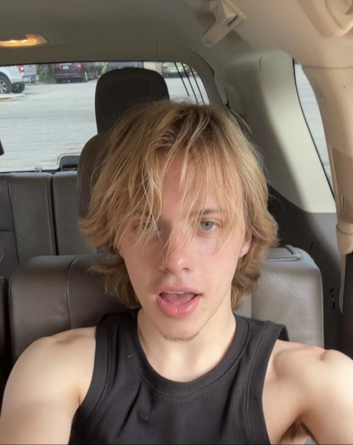 I miss summer 🥺🖤