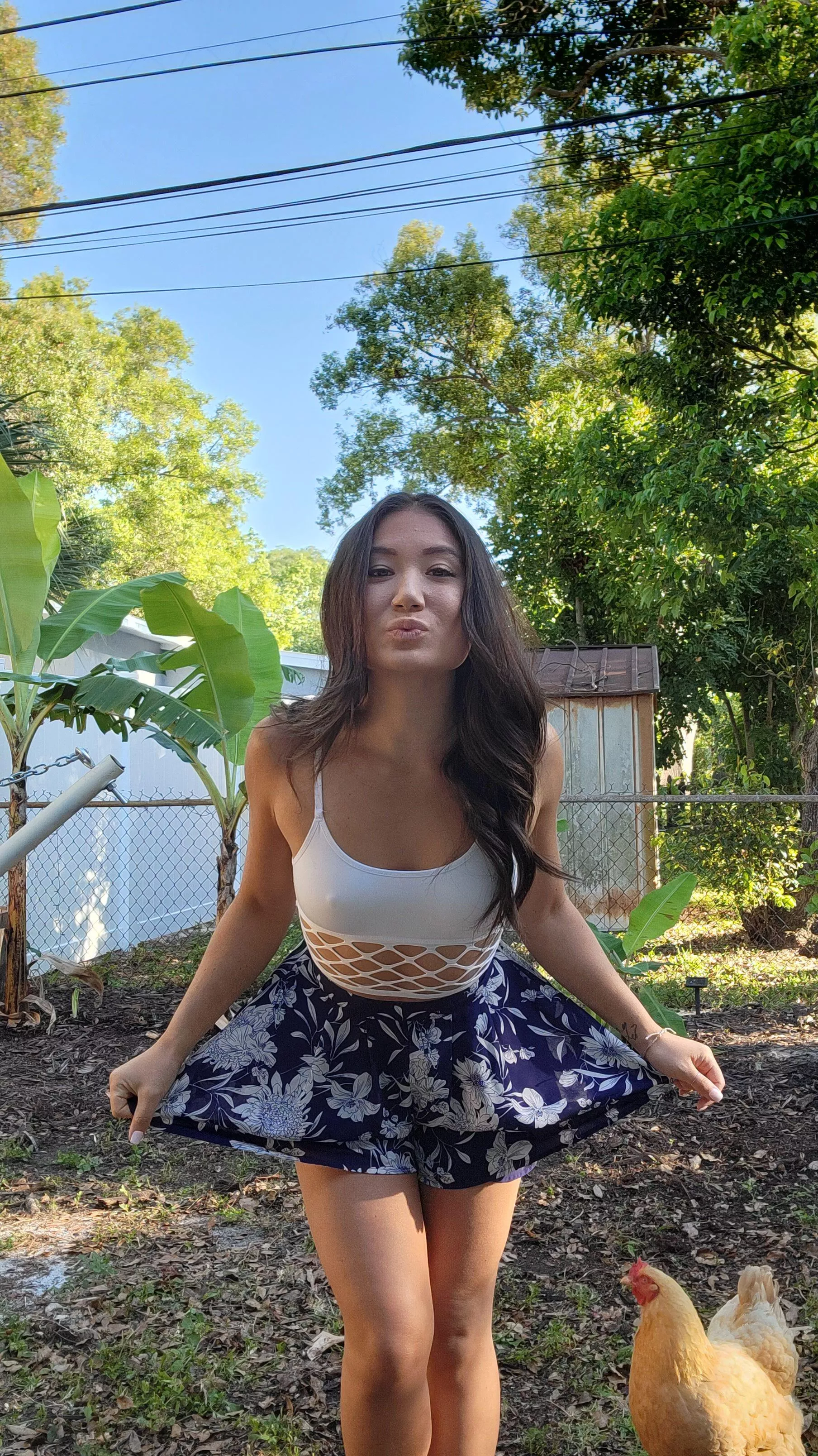 Kiss me already 😘