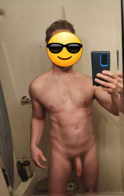(M) 46, 190, 6 feet tall. How do I look?