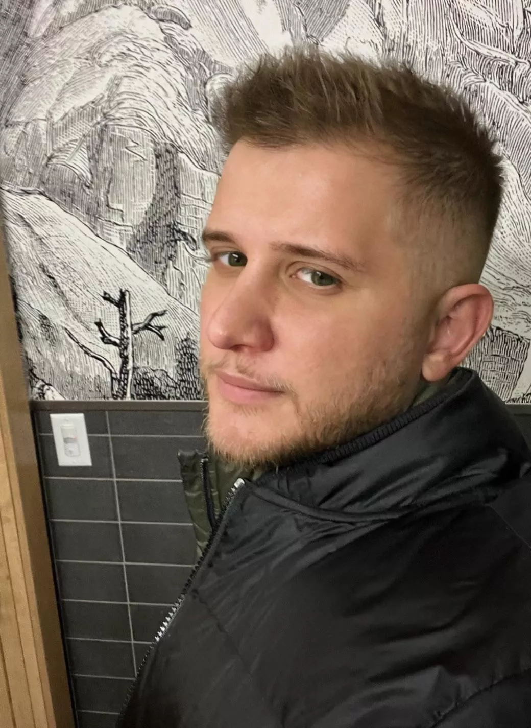 My Aussie skin can’t handle these American winters 🥶