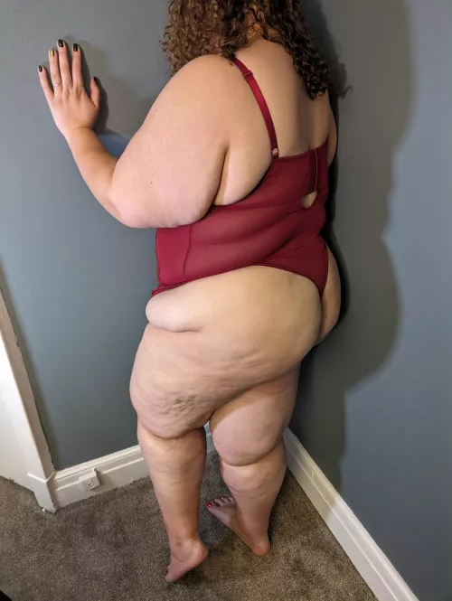 Need someone who can handle this ass and these thighs..