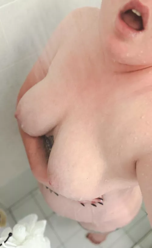 Nothing more relaxing than a good shower 🥰