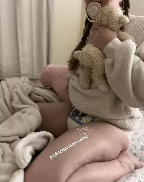 snuggling lambie tight while wetting my diaper π