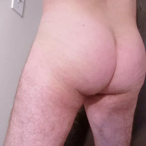 Squeeze it and slap it and I might just bend over for you