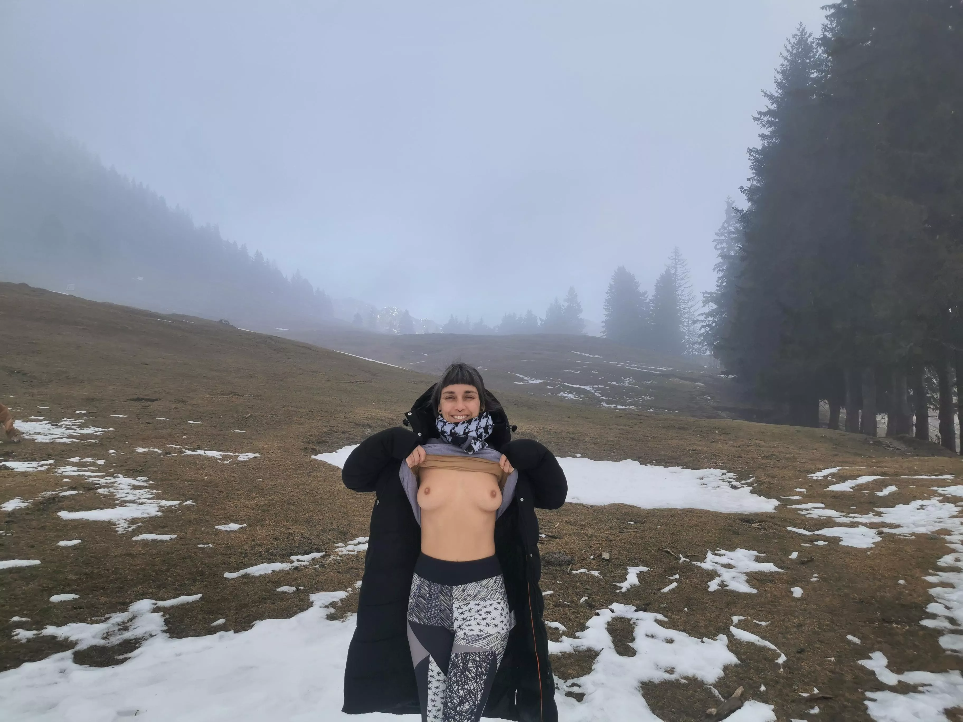 There was not a lot of hikers out, but my boobs were :) [img] 