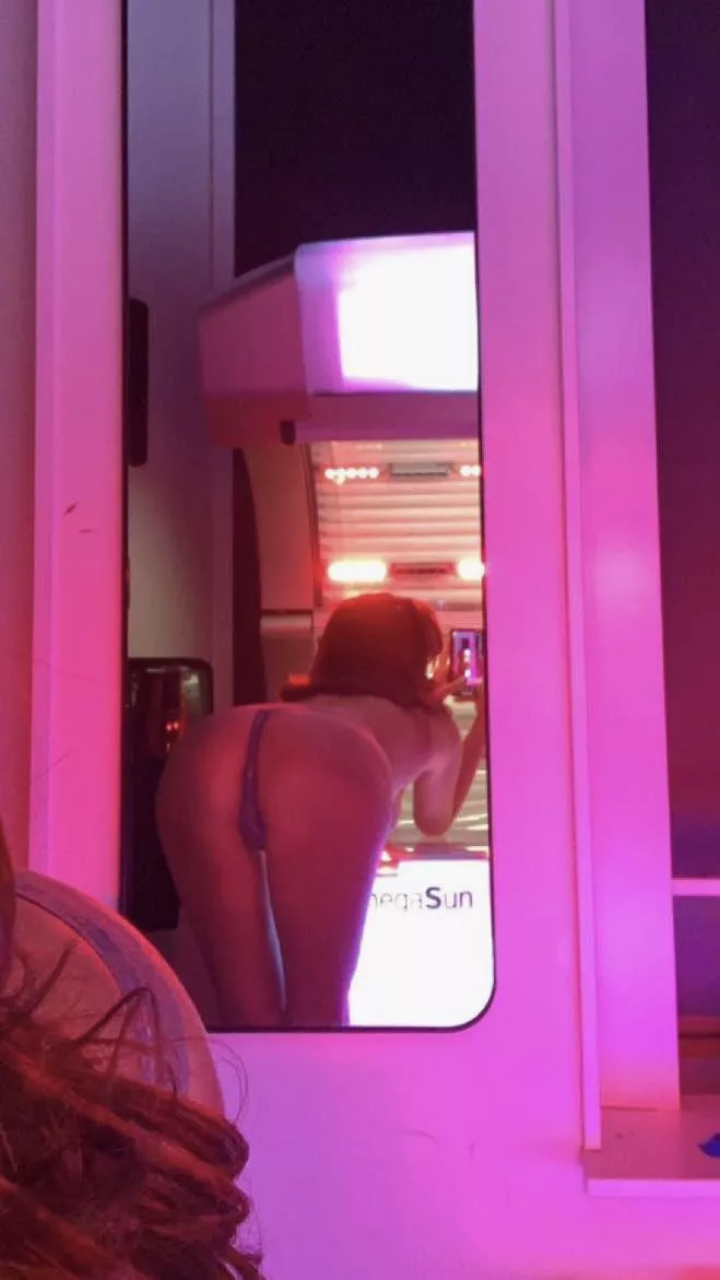 Vill typ testa knulla i ett solarium 🙈 borde jag?