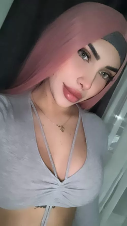 What do you think about my top?