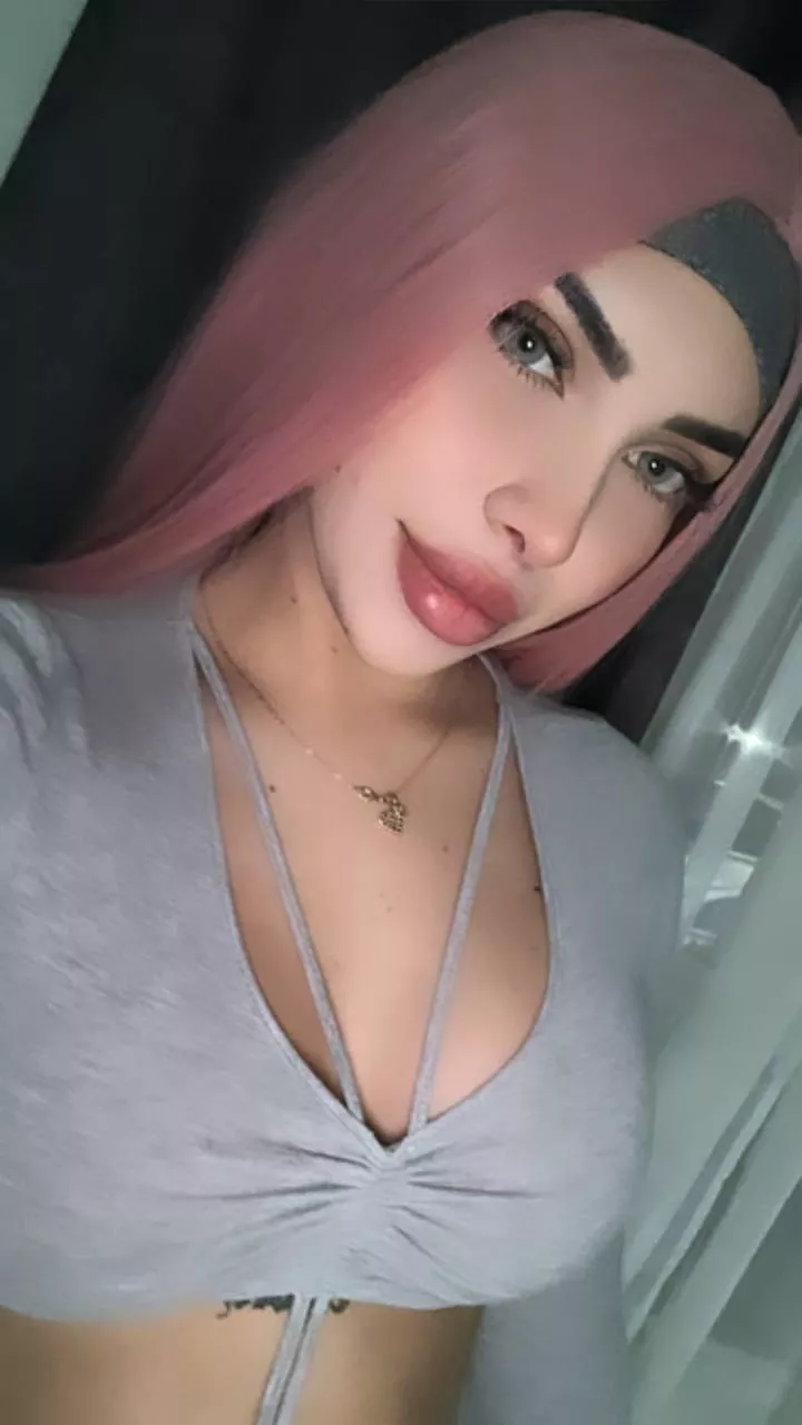 What do you think about my top?