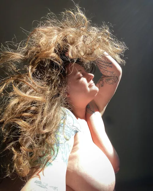 When the sun meets the moon