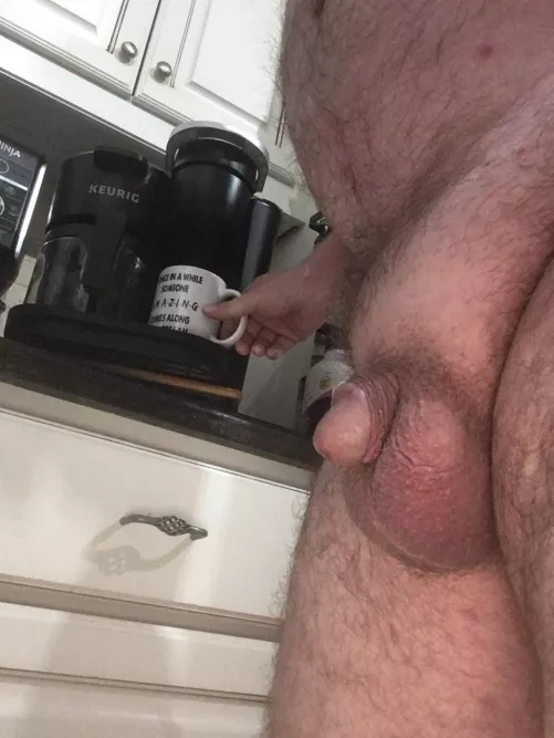 When you wake up and you’re still tiny, but there’s coffee. 😂