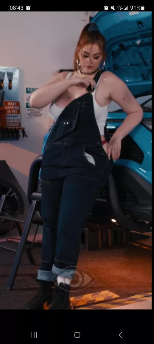 Where can i find this ive been looking for hours 😂😭