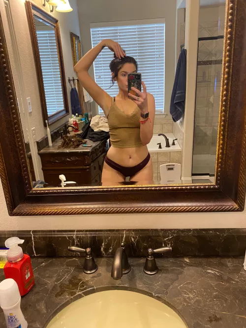 woke up dripping wet 💦 