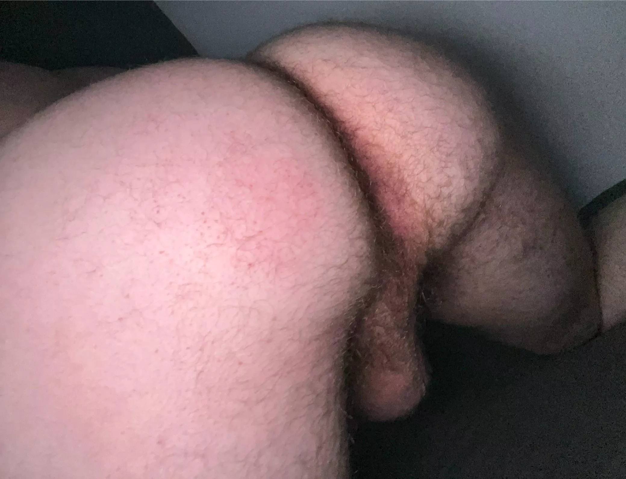 Would you eat or fuck my 18 year old ass?