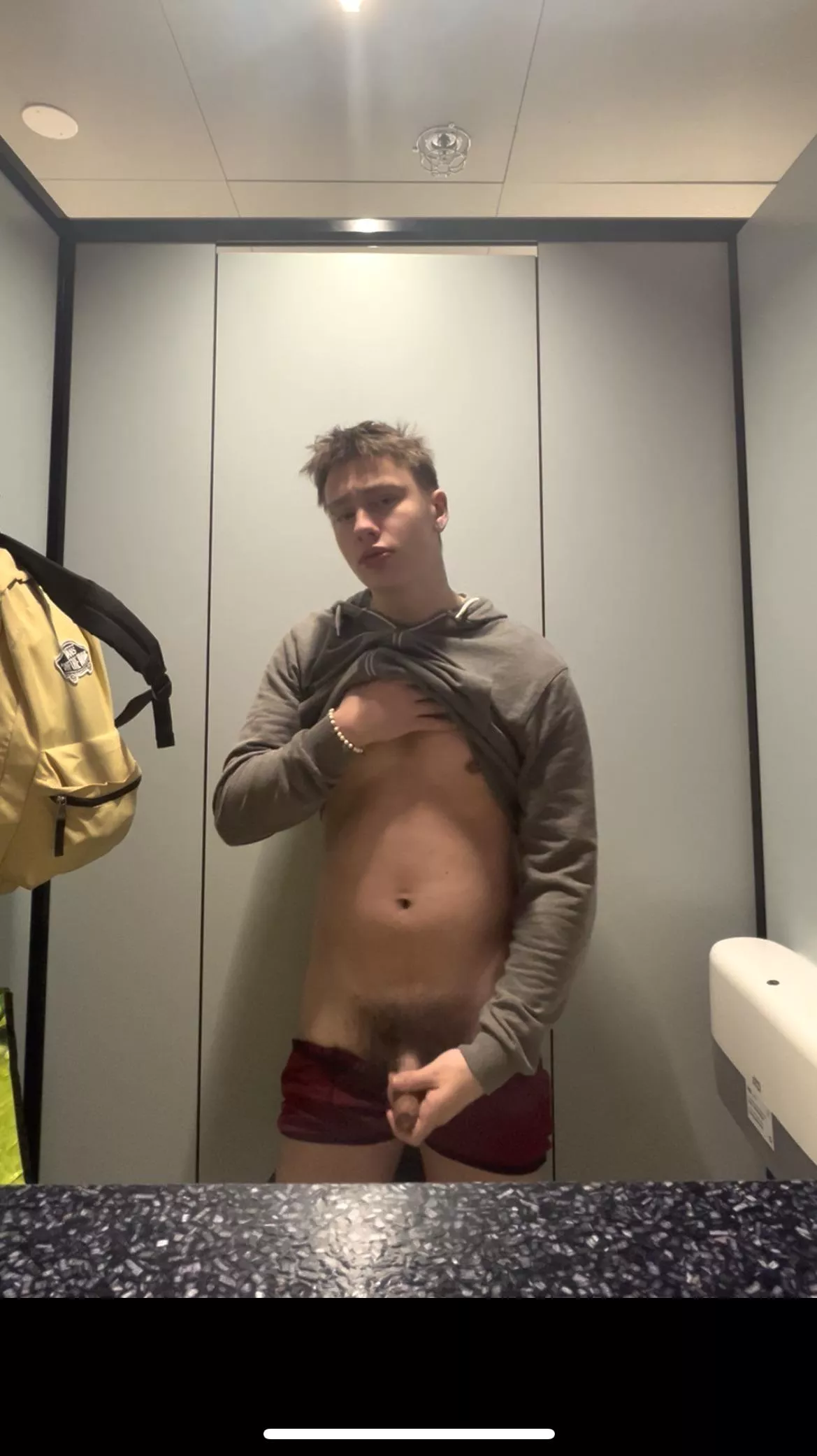 You are only allowed to give me head if you are an old guy😜😏