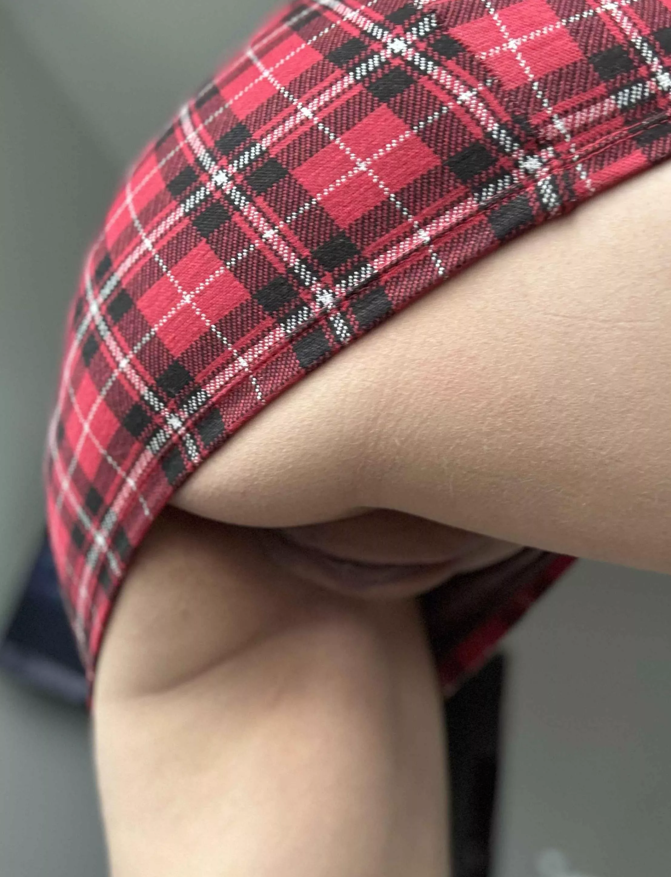 You would like to be my skirt