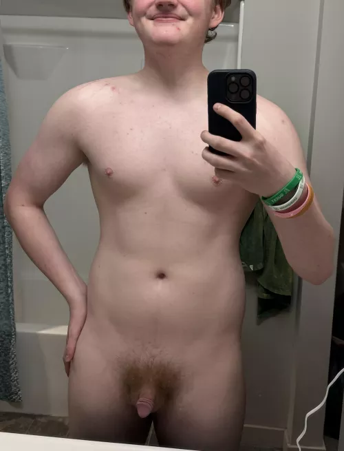 21(m) just weighed myself and saw instead of losing weight the past month i gained 10lbs. How do i look at this weight?