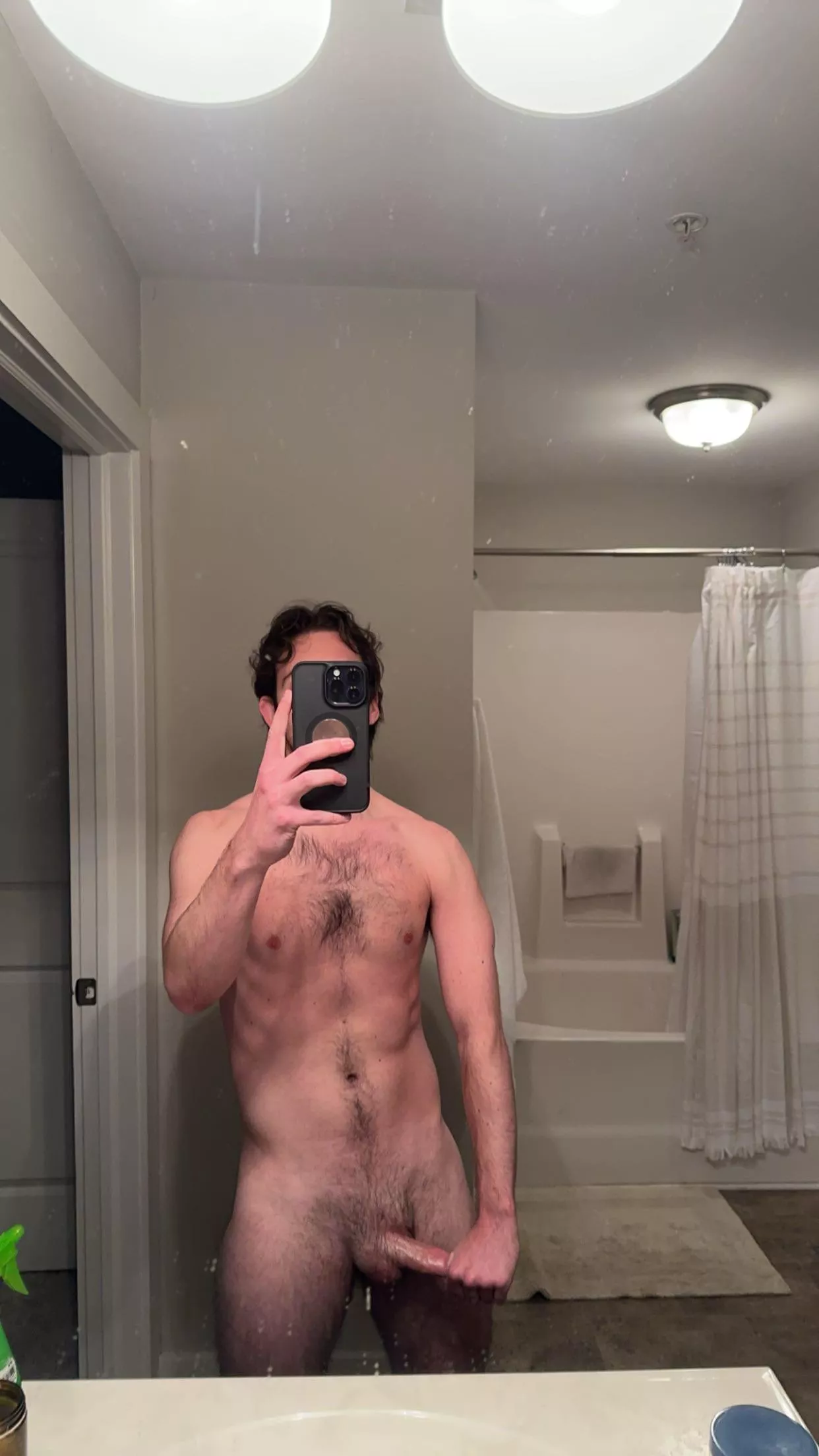 29yo USA hairy fit @hb444hb be fit/muscle and show face