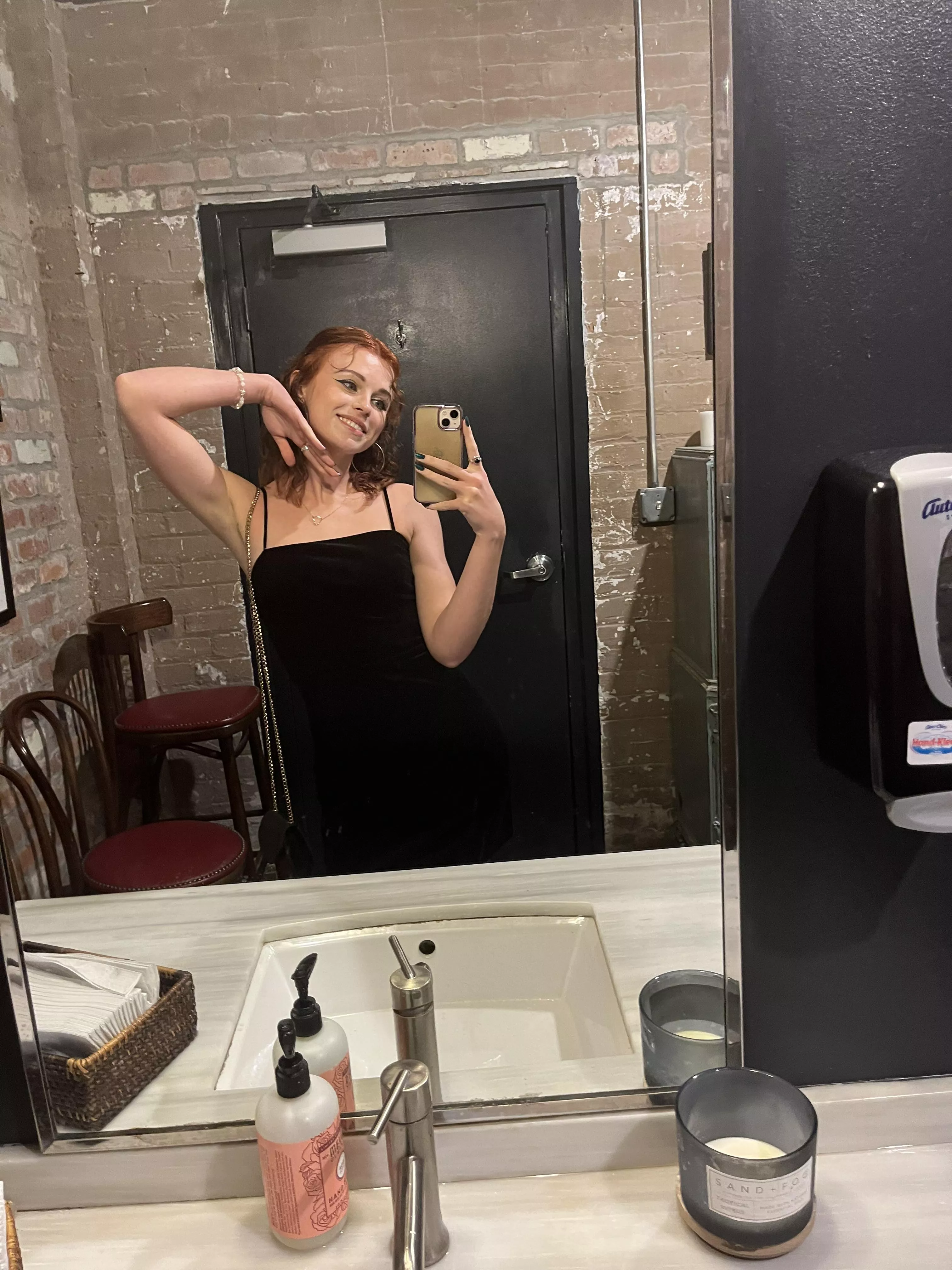 Always keep it classy for date night 💘