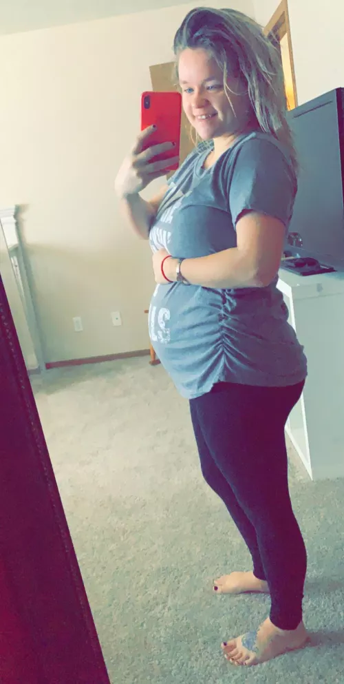 Been awhile since I had sex at this point, I would've loved it a friend came over and threw me on the bed and just had their way with me!