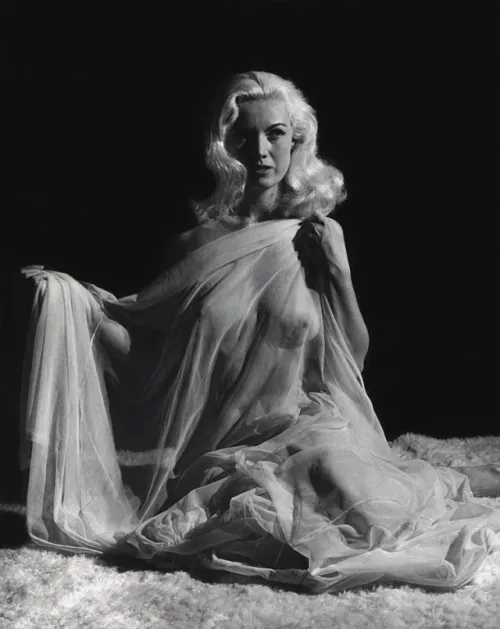 Bunny Yeager (1950s)