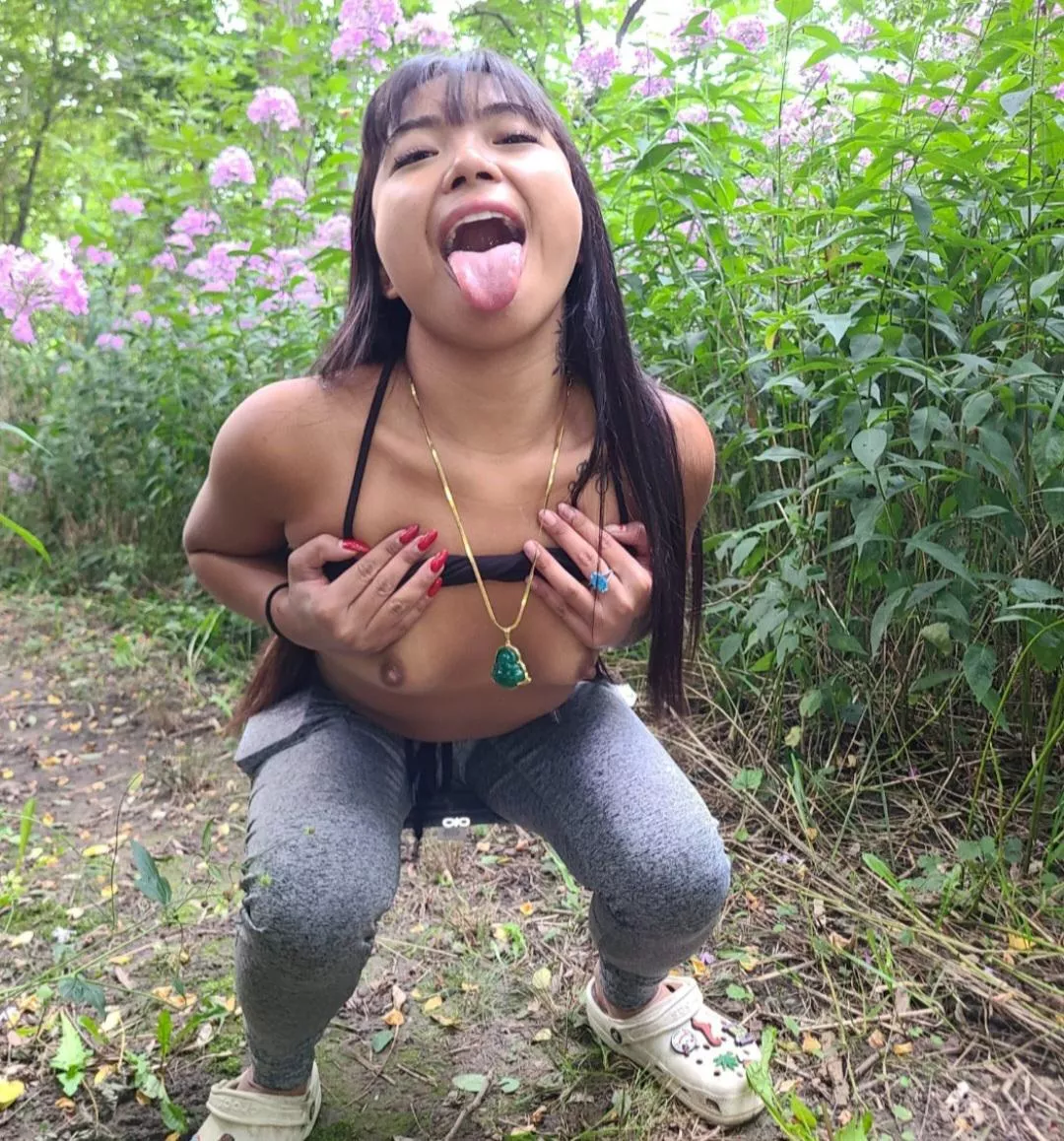 can i be your slutty outdoor fucktoy baby? my hairy asian pussy needs a beating