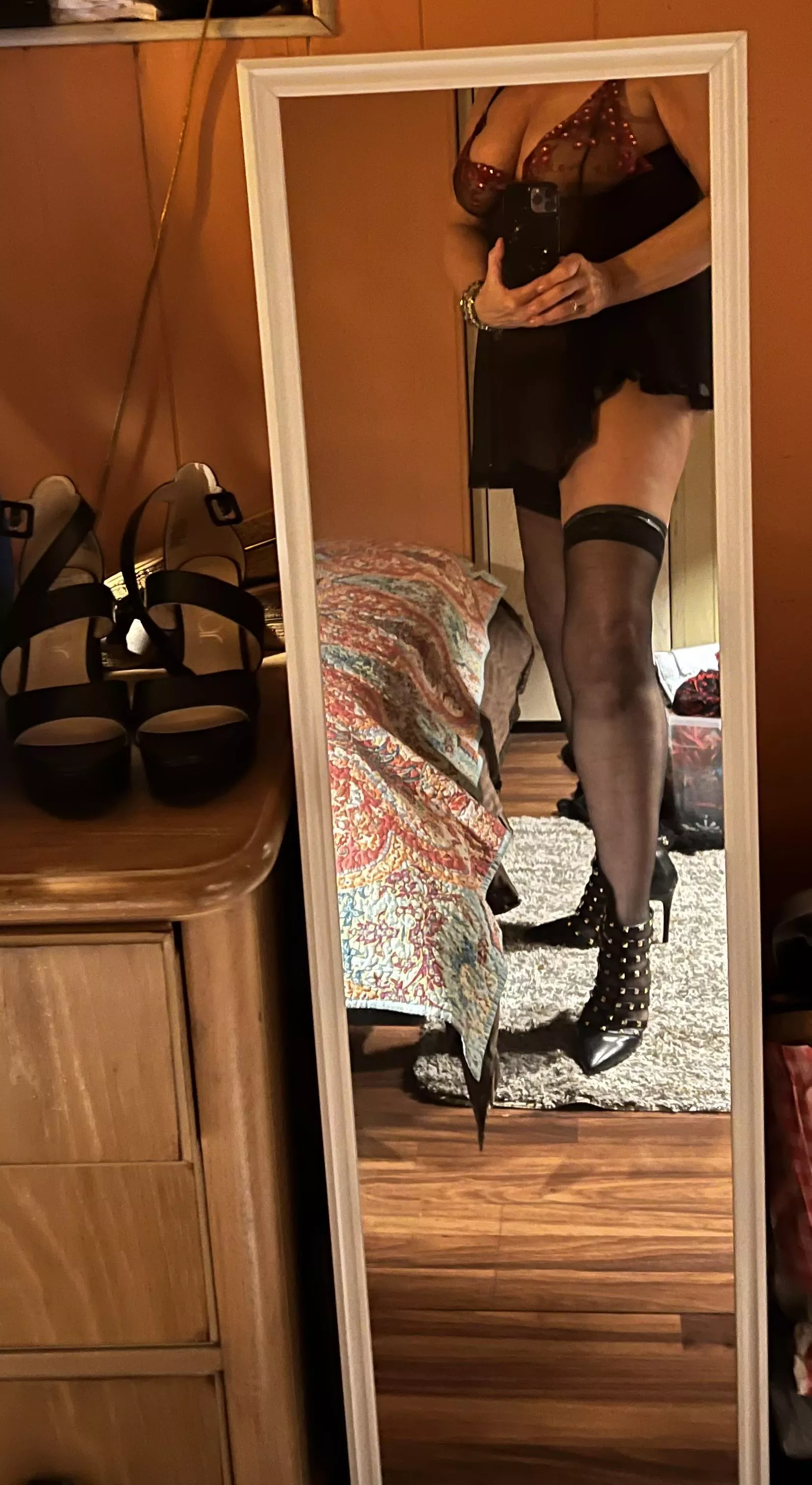 Can this 60 year old make you hard??