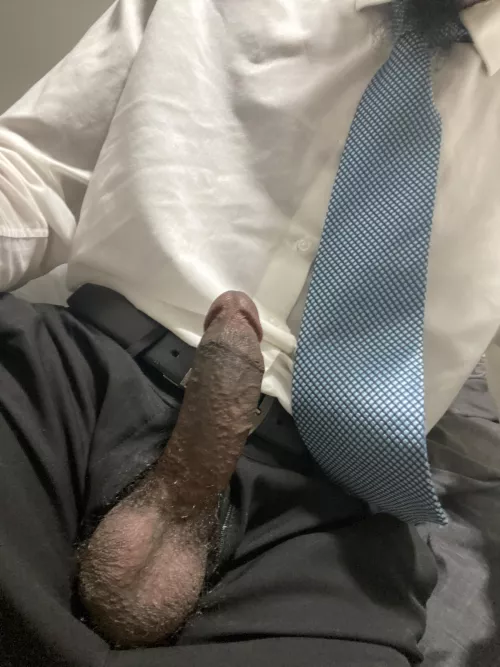 DM if you’re horny too