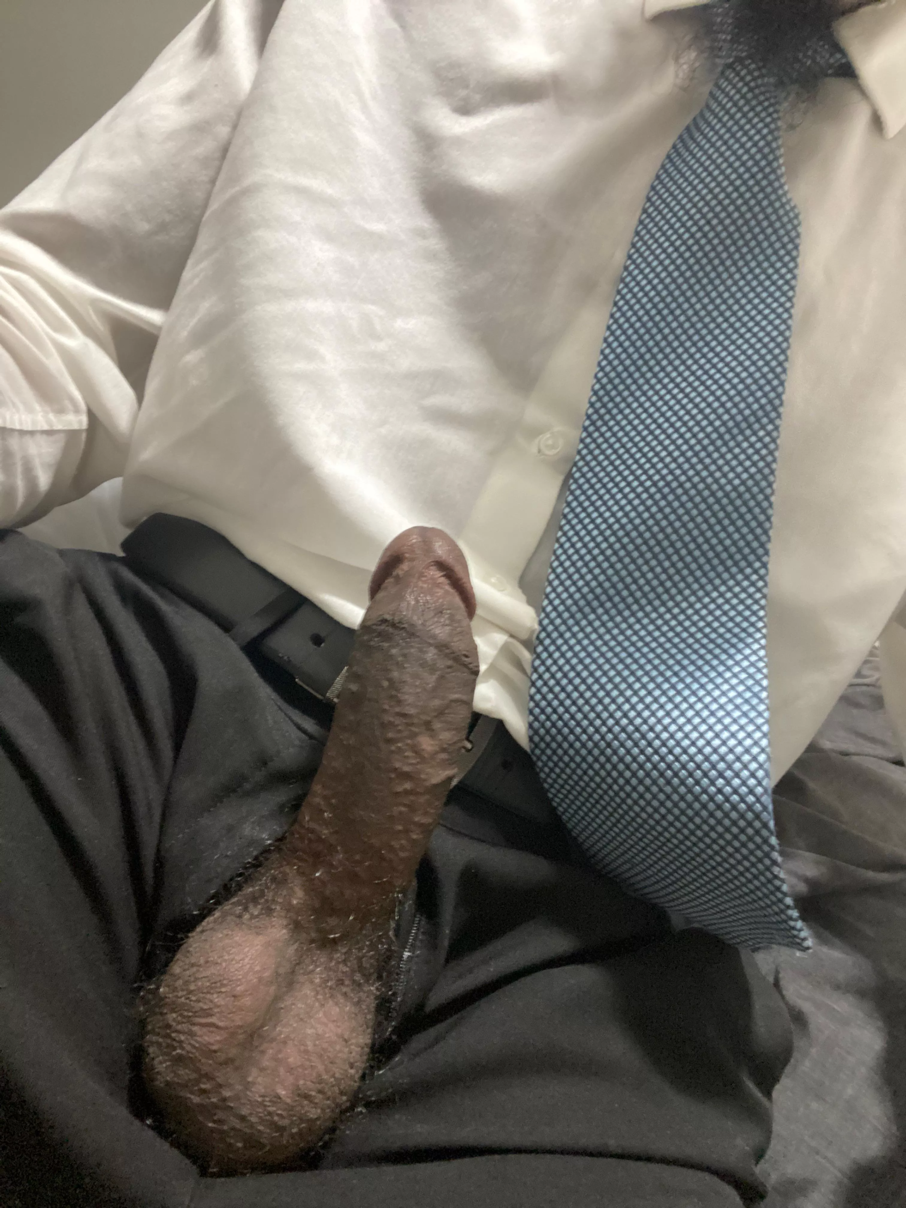 DM if you’re horny too