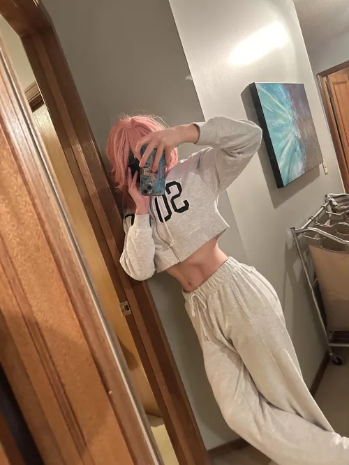 Do u like my outfit?