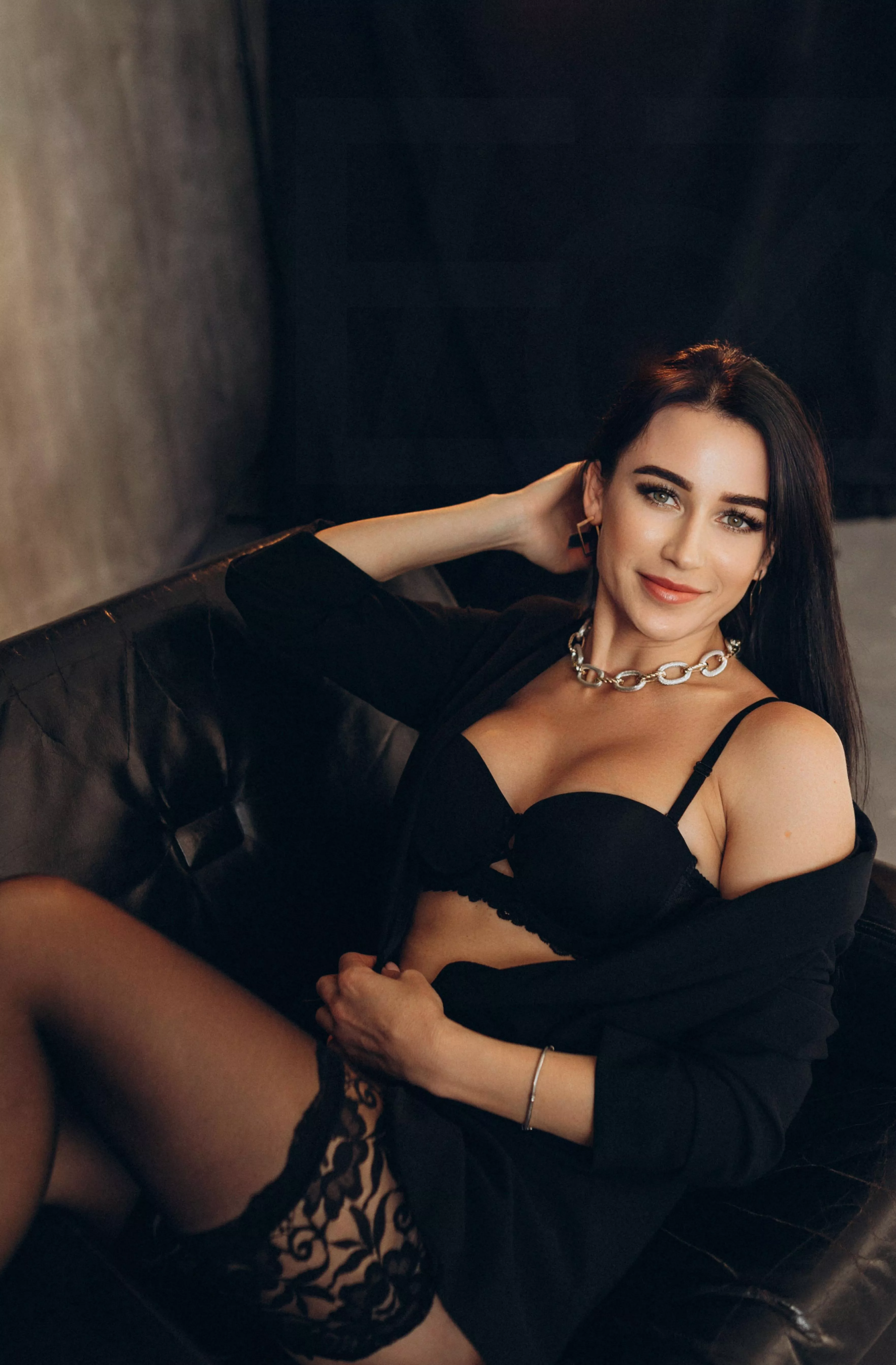 Do you like skin tight dresses?