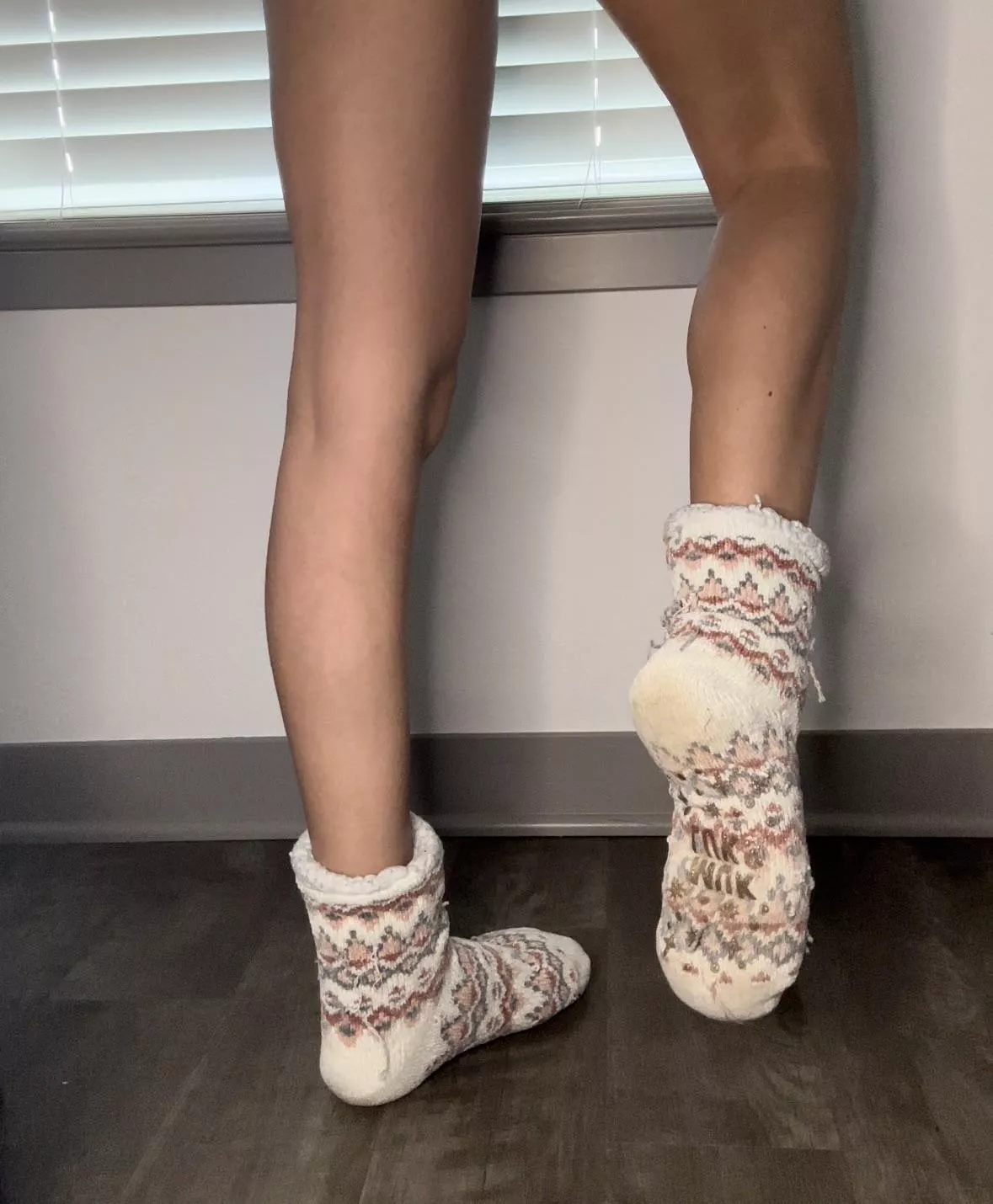 [f] would you a sniff