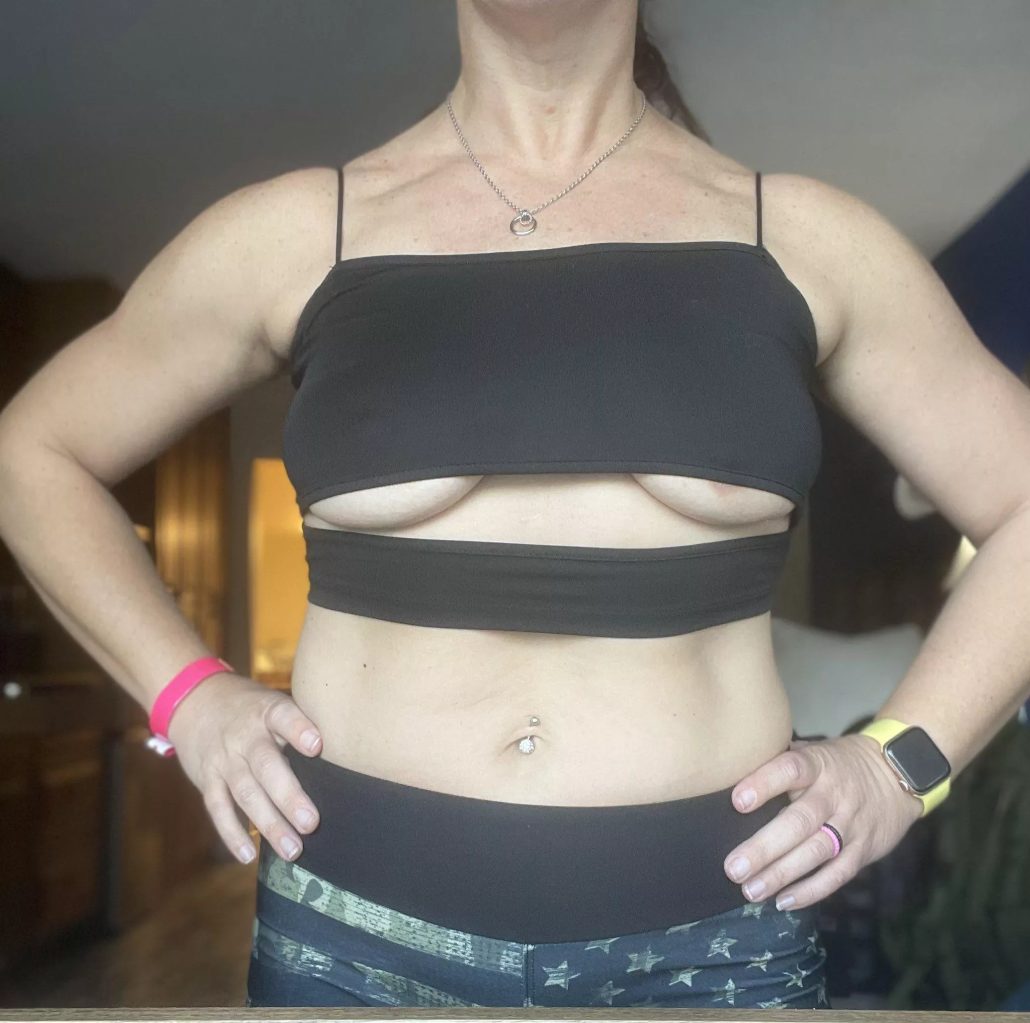 [F](46) this top was quite the distraction in the gym. 