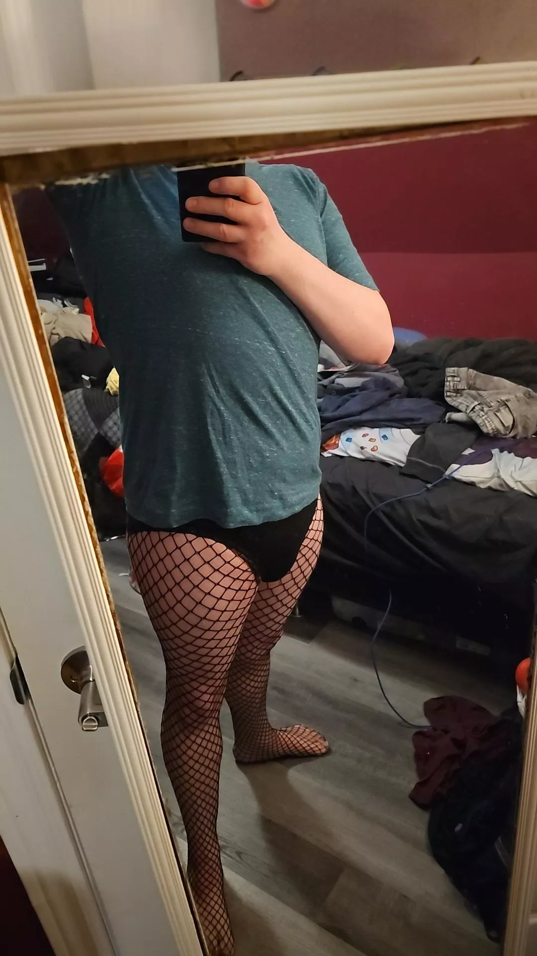 First time posting here, how do I look? 💕
