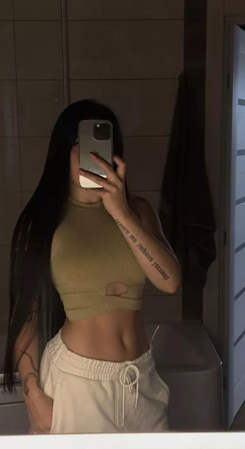 goth sluts just love to get their tits out