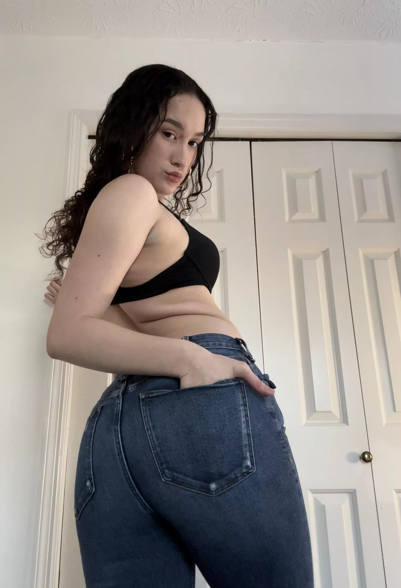 How do I look in jeans ?