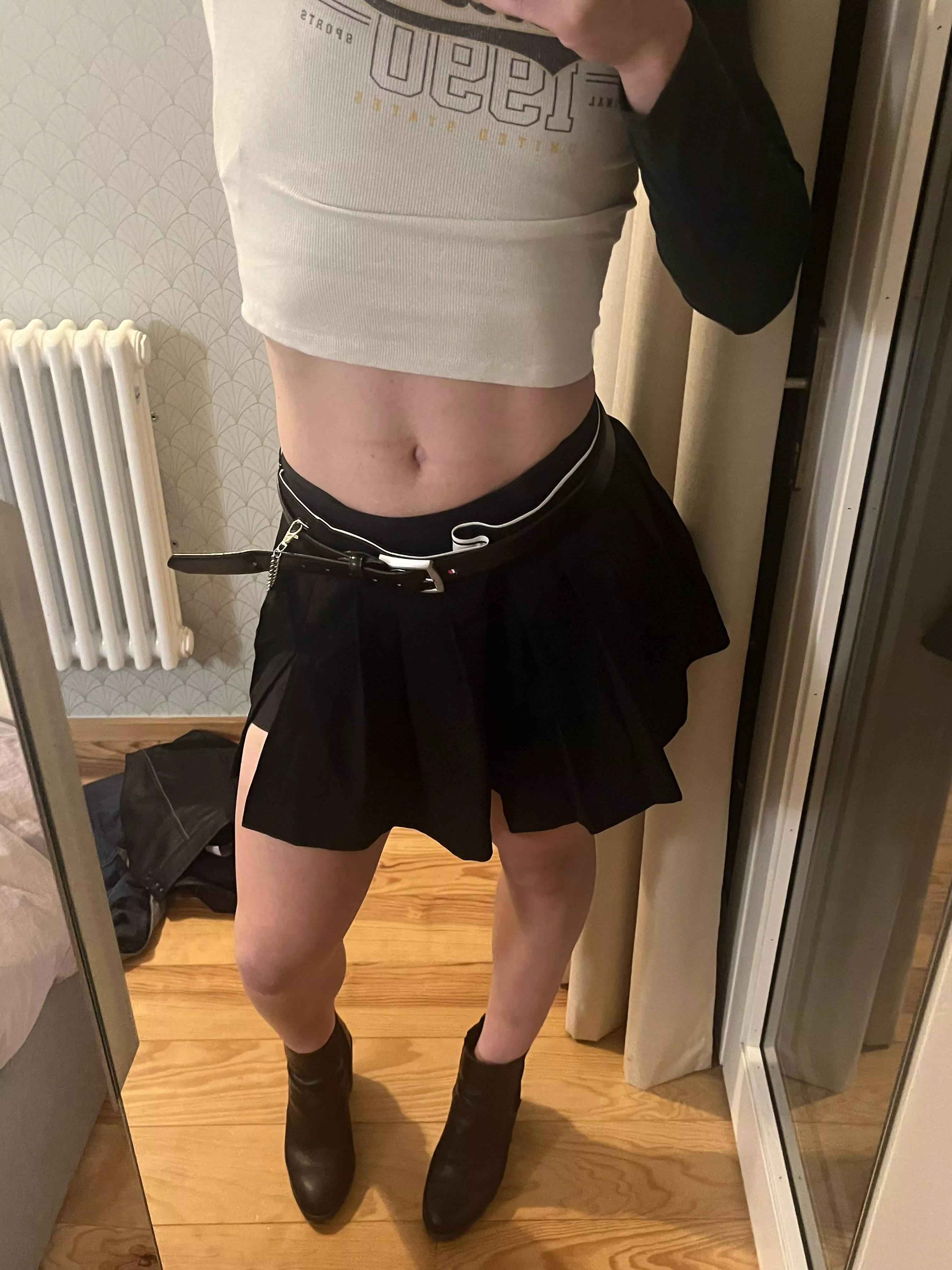 I should probably stop exercising my upper body 🙄