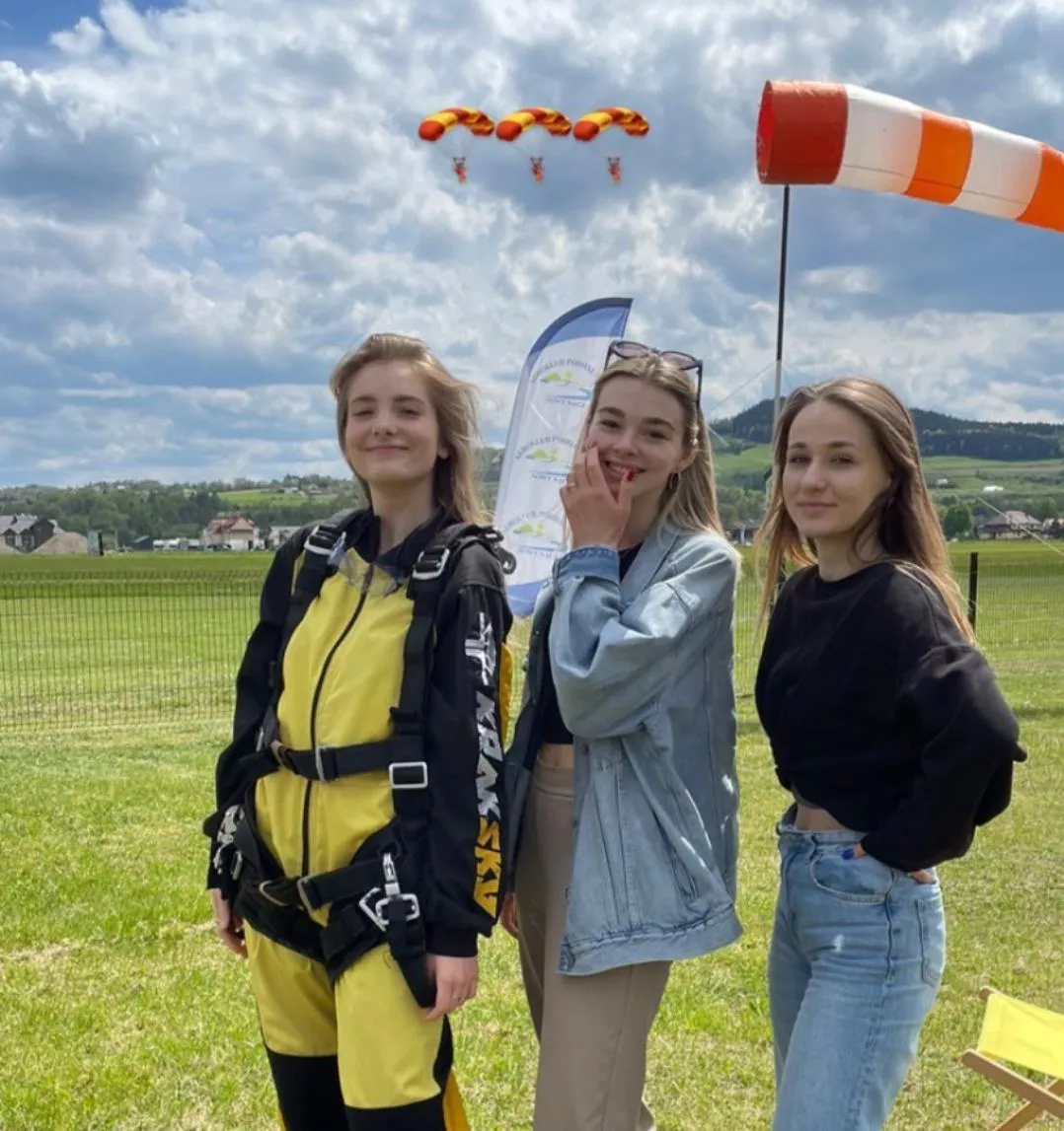 If you had to pick one? ❤️ (DM allowed) [3]